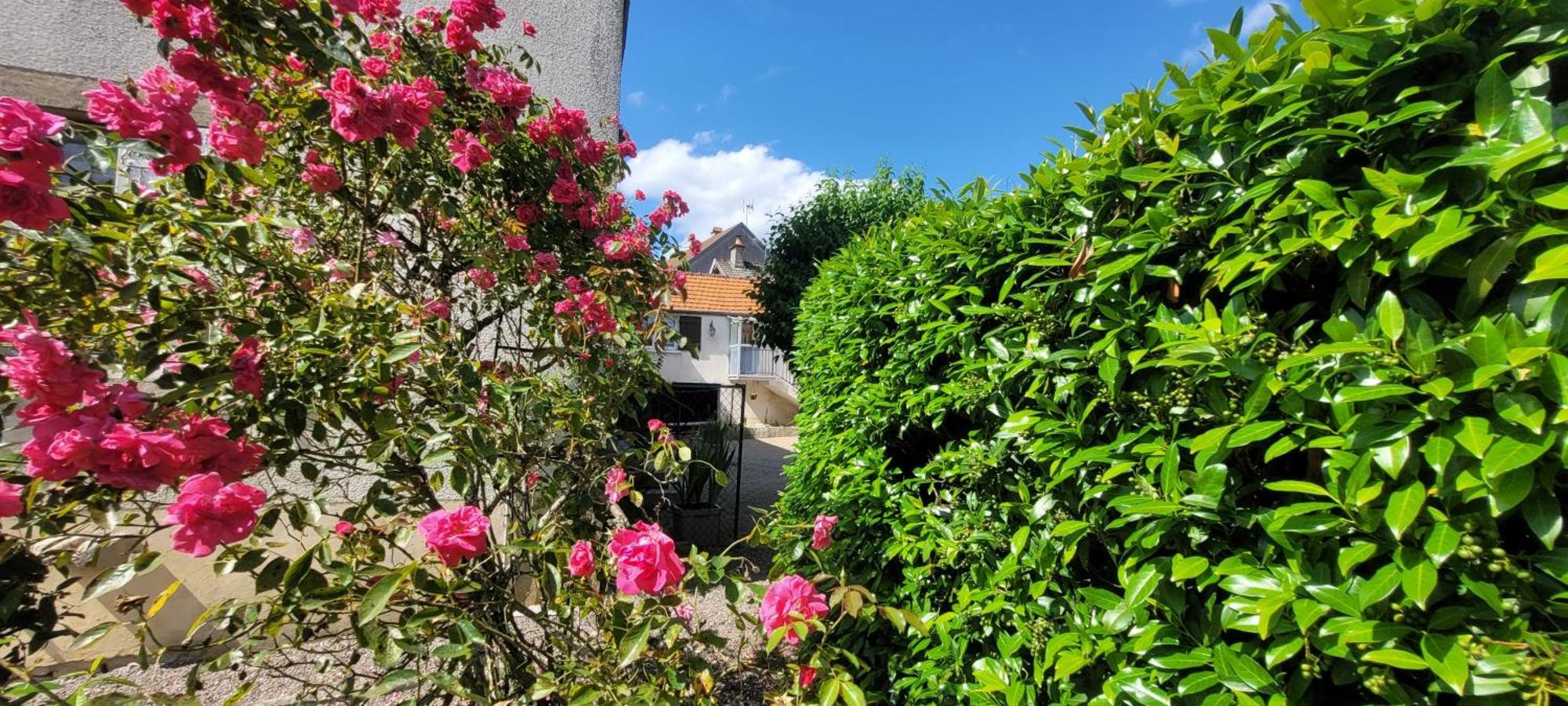 La Maison De L'Abeille De Percey Longeau-Percey Eksteriør bilde